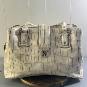Liz Claiborne Cream Crocodile Embossed Satchel Handbag Off White Faux Leather